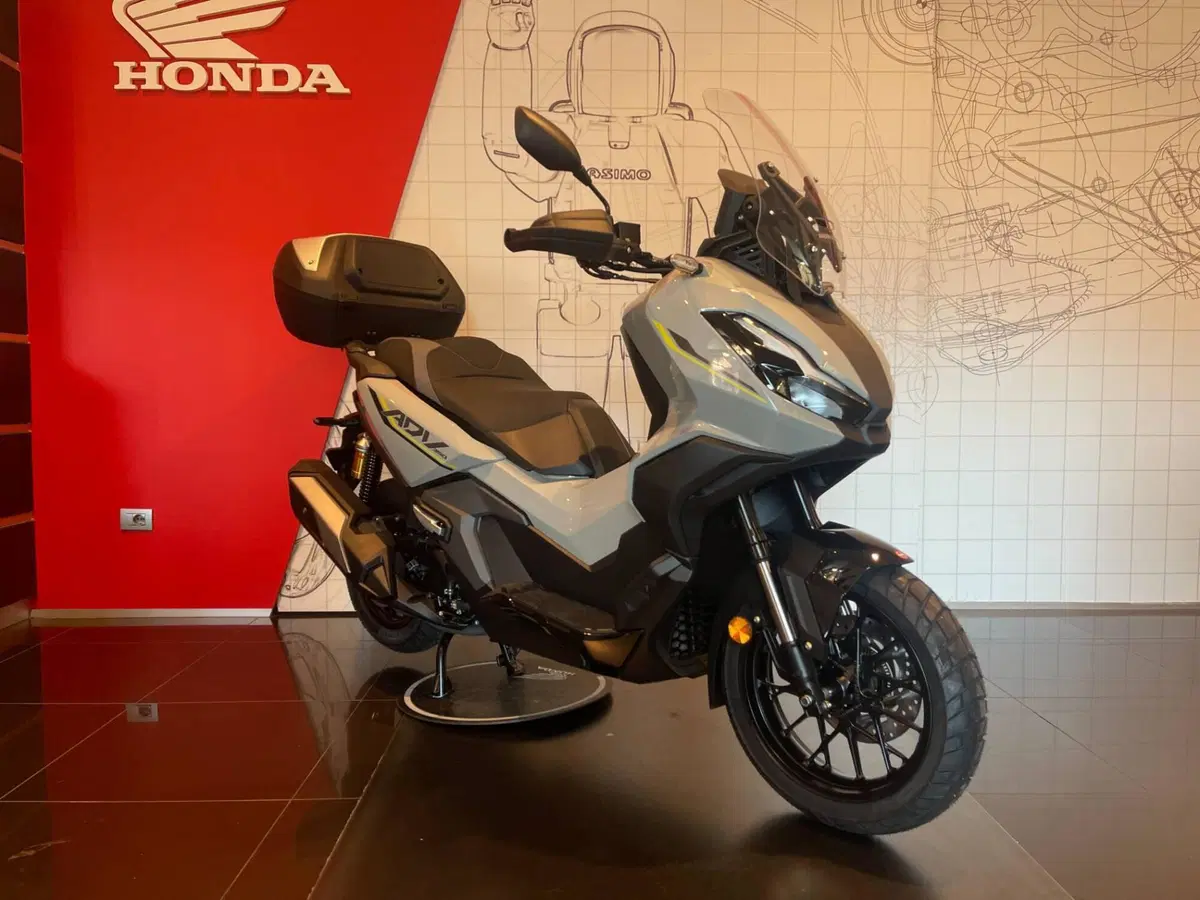 Honda ADV 350 Special Edition (2025 - 26) (4)