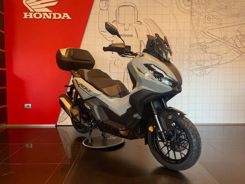 Honda ADV 350 Special Edition (2025 - 26) (4)
