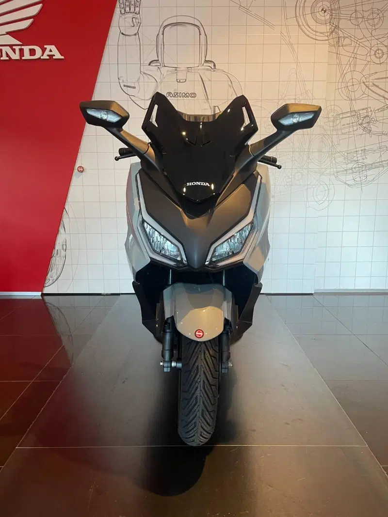 Honda Forza 350 (2025 - 26) (3)