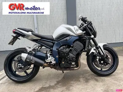 Yamaha FZ1 (2006 - 16) usata