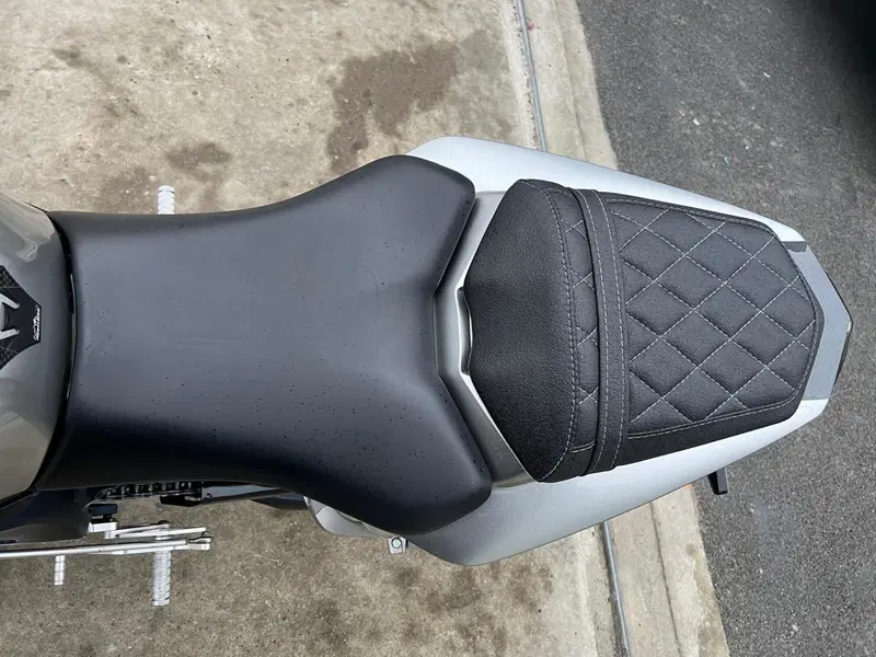 Yamaha FZ1 (2006 - 16) (8)