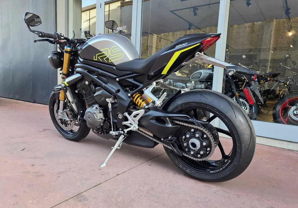Triumph Speed Triple 1200 RS (2025 - 26) (11)