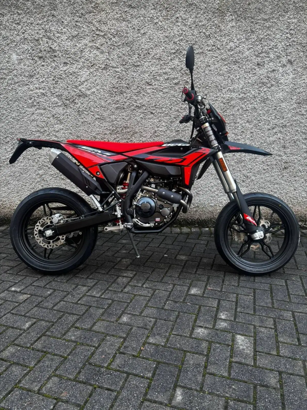 Betamotor RR 125 4T Motard T (2025 - 26) (2)