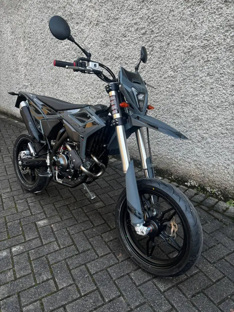 Betamotor RR 125 4T Motard T (2025 - 26)