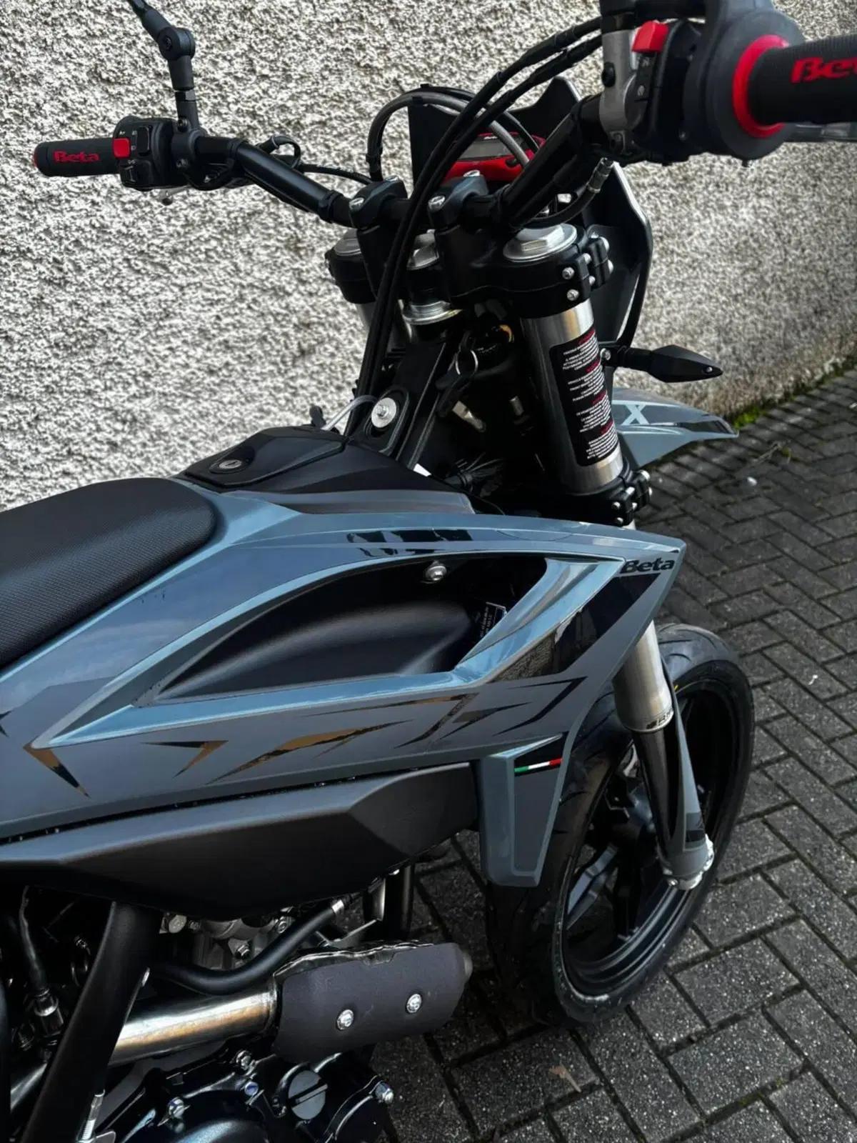 Betamotor RR 125 4T Motard T (2025 - 26) (4)