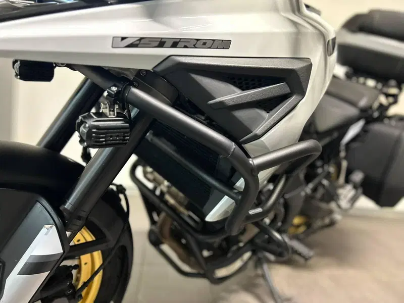 Suzuki V-Strom 1050XT (2020 - 23) (9)