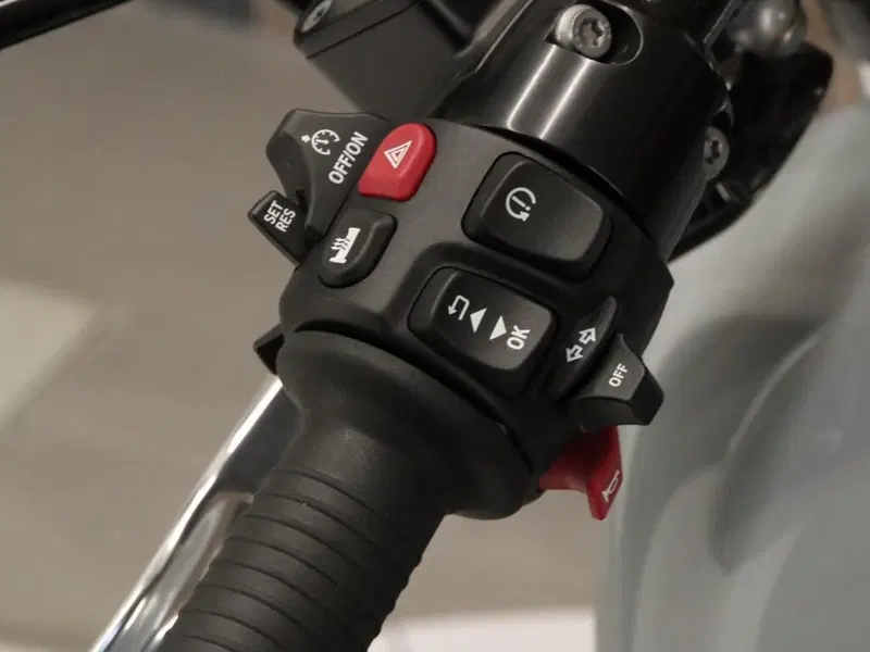 Bmw R 18 Roctane (2025 - 26) (12)