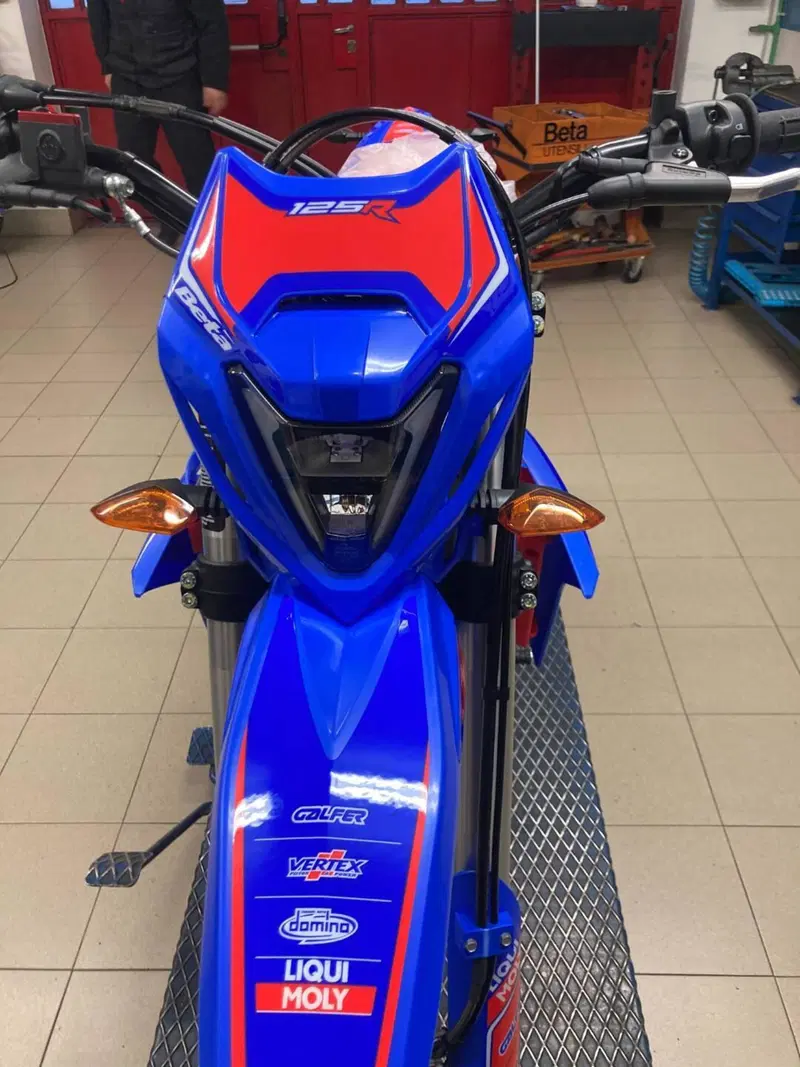 Betamotor RR 125 4T Motard R (2025 - 26) (9)