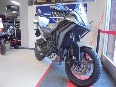 Moto Morini X-Cape 650 (2021 - 26) usata
