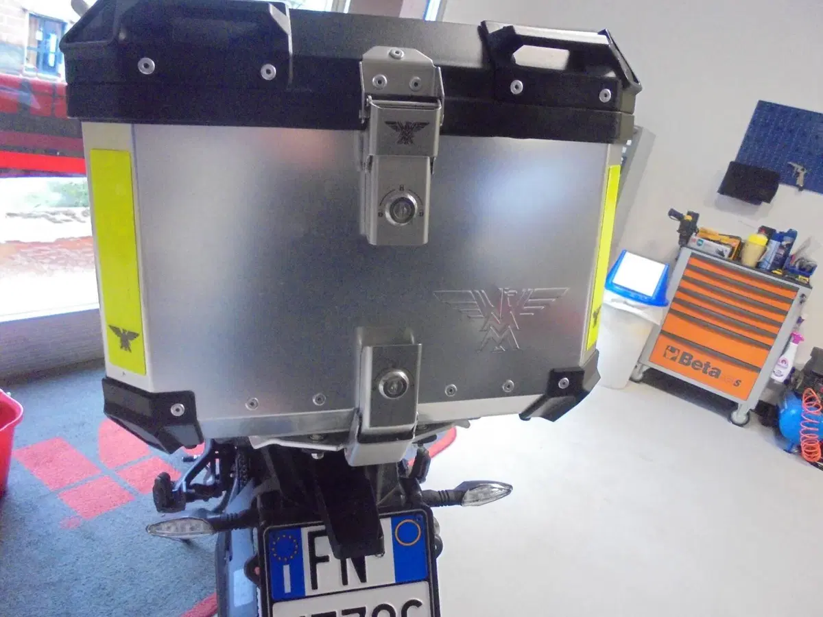 Moto Morini X-Cape 650 (2021 - 26) (4)