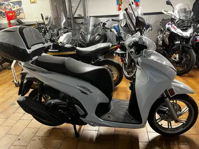 Honda SH 350 (2021 - 24) usata