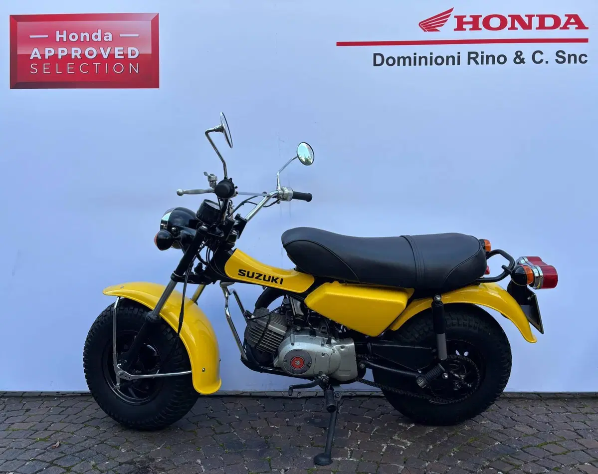 Suzuki rv90 (2)