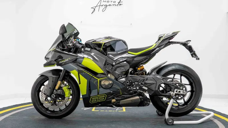 Ducati Panigale V4 Lamborghini (2026) (6)