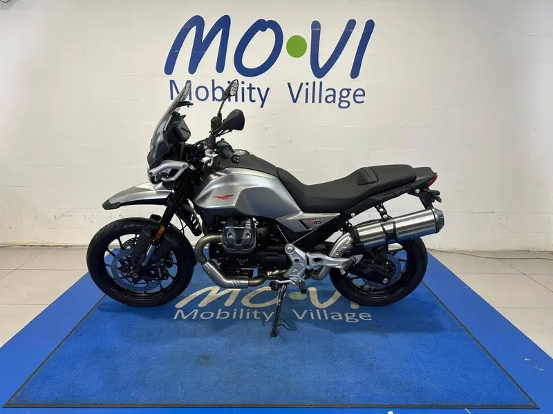 Moto Guzzi V85 Strada (2024 - 26) (15)
