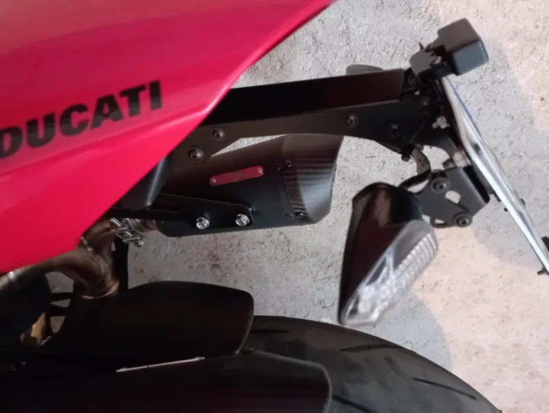 Ducati Streetfighter V4 S (2023 - 24) (5)