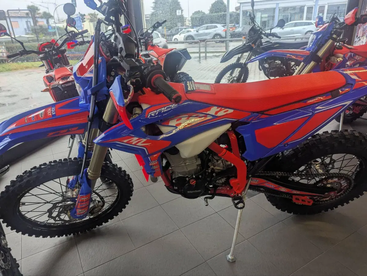 Betamotor RR 350 4T Enduro Race (2026) (4)