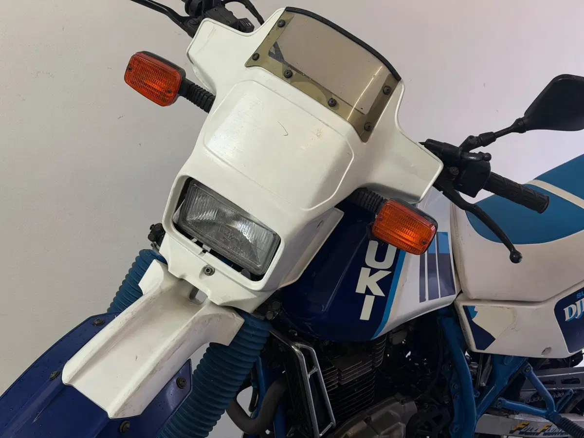 Suzuki DR 600 R (1985 - 87) (5)