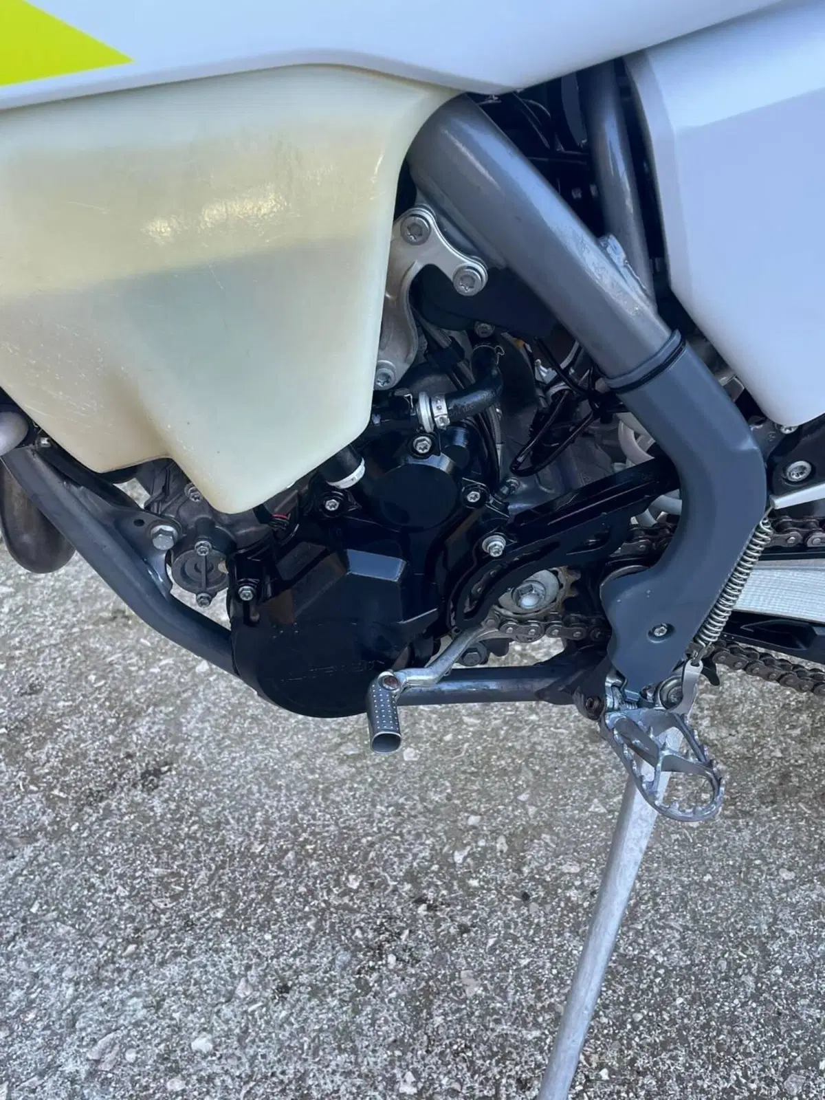 Husqvarna FC 250 (2022) (13)