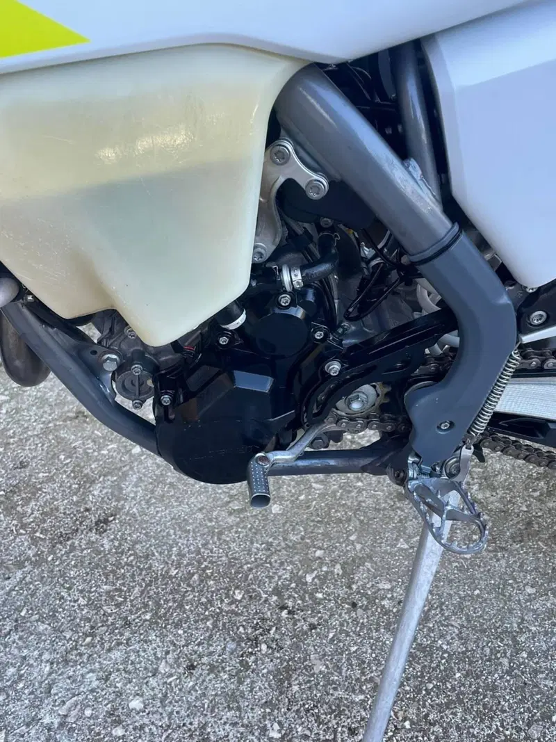 Husqvarna FC 250 (2022) (13)