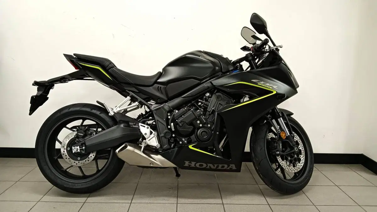 Honda CBR 650 R E-Clutch (2024 - 26)