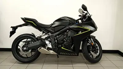 Honda CBR 650 R E-Clutch (2024 - 26) nuova