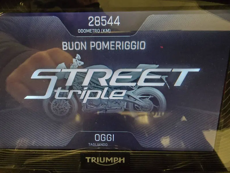 Triumph Street Triple RS (2020 - 22) (5)