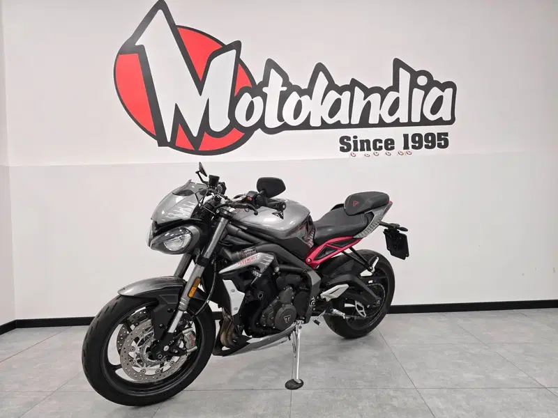 Triumph Street Triple RS (2020 - 22) (2)