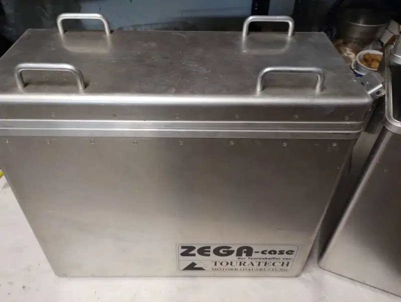 Coppia valigie Touratech Zega-Case, 38/45 litri (3)