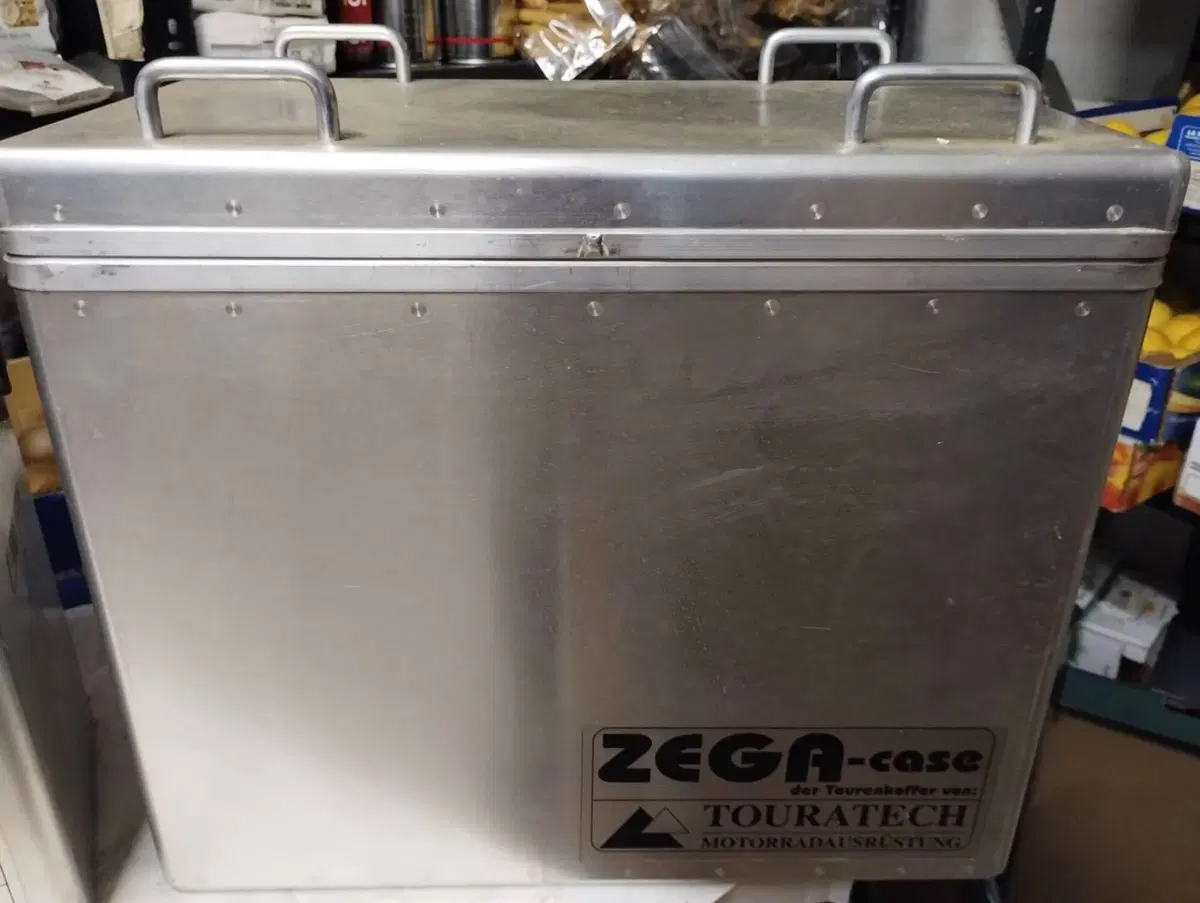 Coppia valigie Touratech Zega-Case, 38/45 litri (4)
