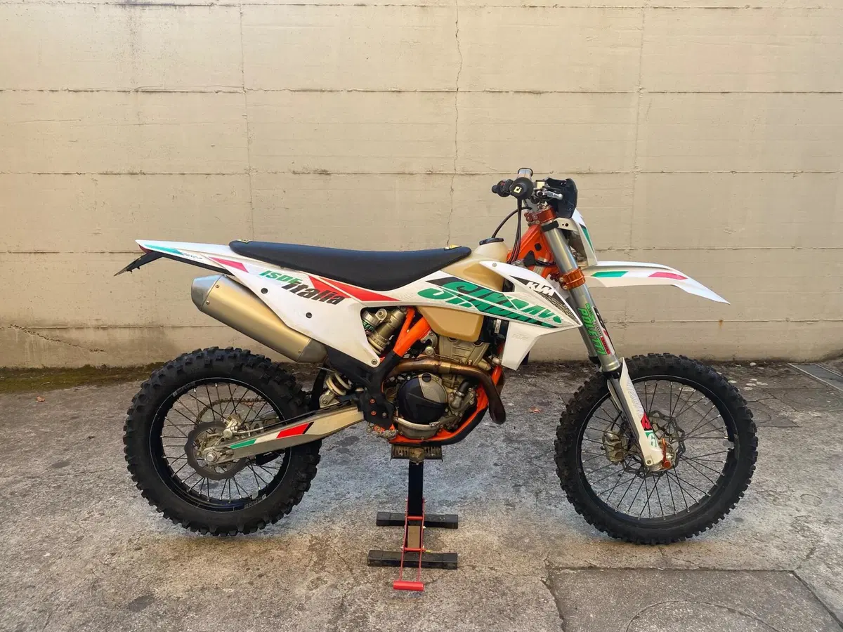 KTM 350 EXC-F Six Days (2021)