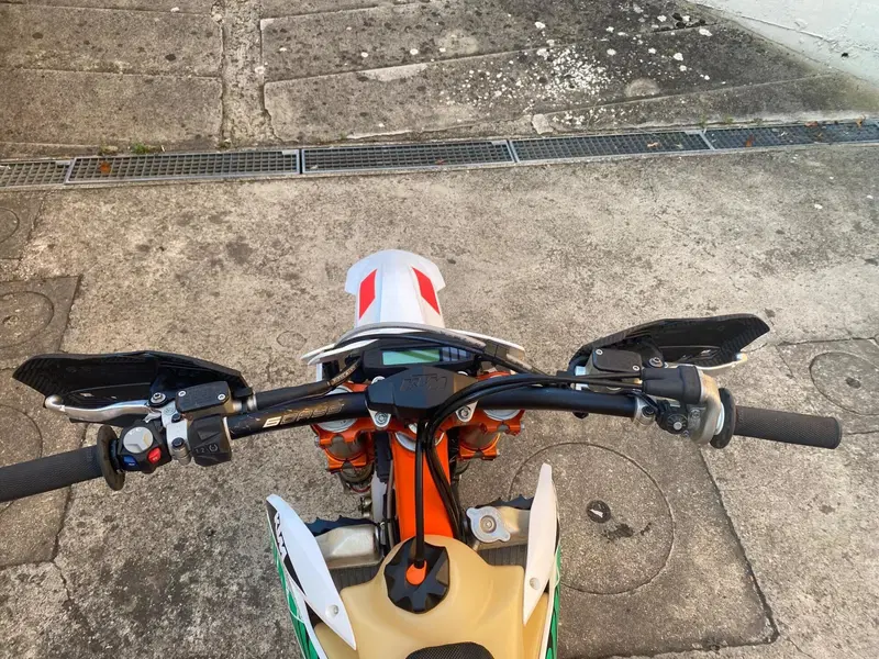 KTM 350 EXC-F Six Days (2021) (6)