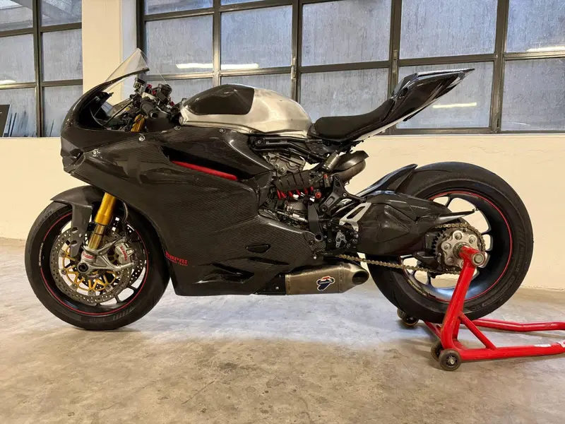 Ducati 1199 Panigale R ABS (2013 - 17)