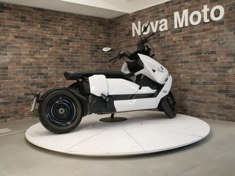 Bmw CE 04 (2021 - 25) (9)