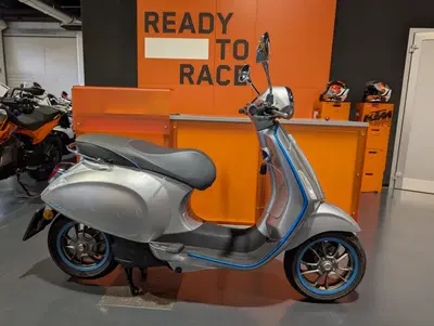 Vespa Vespa Elettrica 70 (2020 - 24) usata