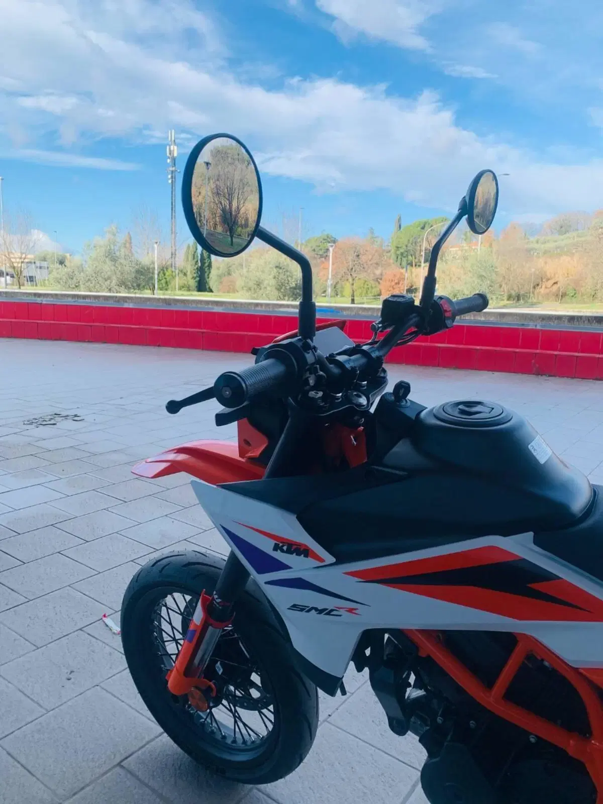 KTM 390 SMC R (2025 - 26) (3)