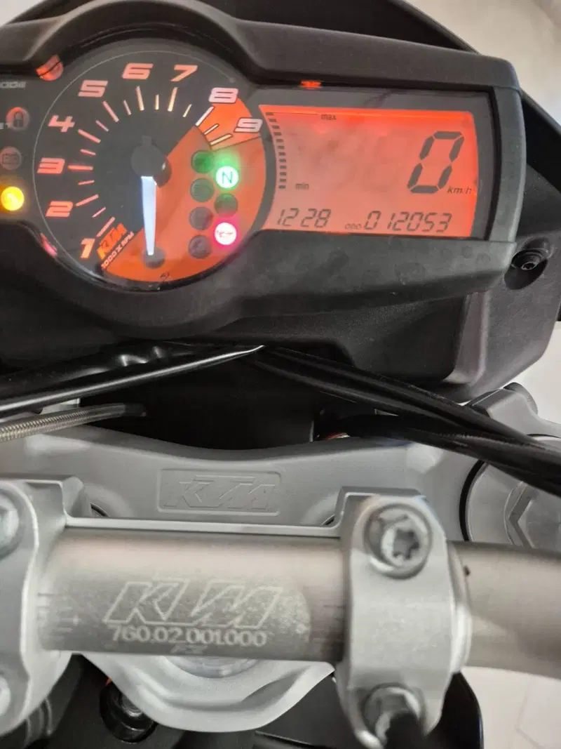 KTM 690 Duke (2012 - 16) (3)