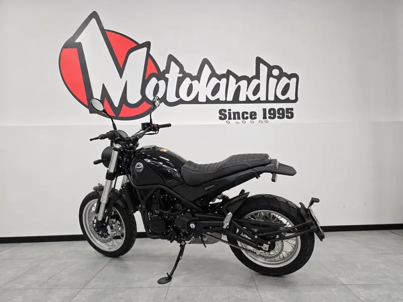 Benelli Leoncino 500 Trail (2021 - 26) (3)