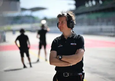 MotoGP 2026. Test di Sepang. Massimo Rivola promuove l’Aprilia: “La nuova moto è migliore dappertutto. Pecco Bagnaia? Dopo la sua simulazione potremmo quasi andare tutti a casa”