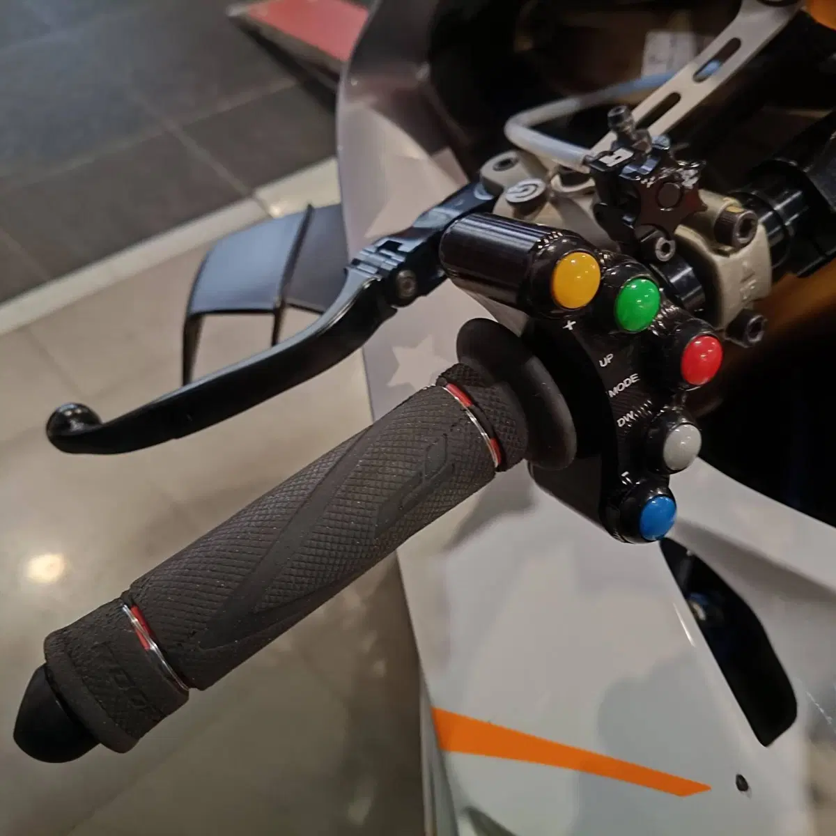 Ducati Panigale V4 R 1000 (2019 - 20) (3)