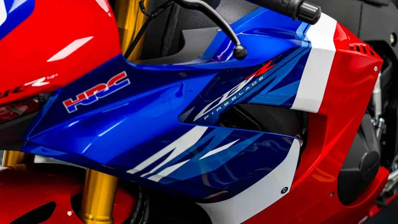 Honda CBR 1000 RR-R Fireblade SP (2024 - 26) (19)