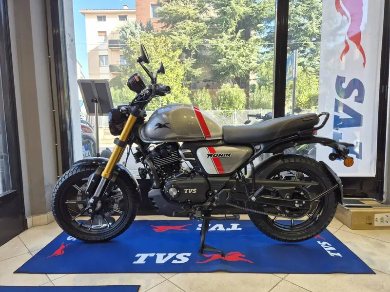 TVS Motor Ronin 250 (2024 - 26) (3)
