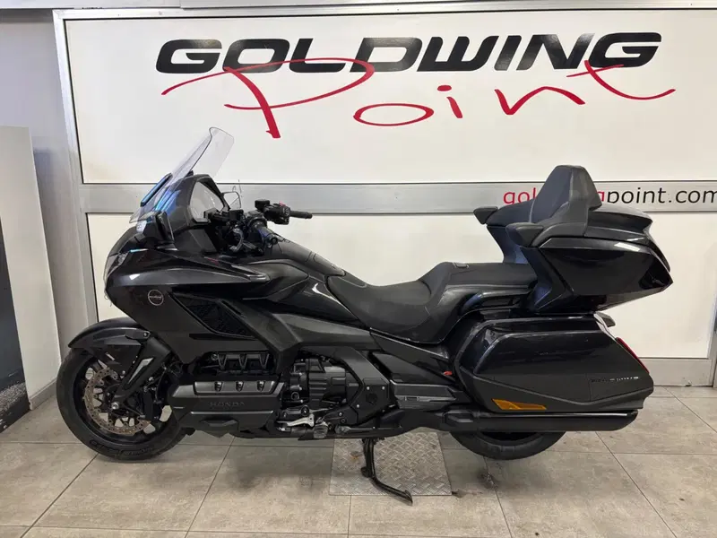 Honda GL 1800 Gold Wing Tour (2021 - 23) (2)