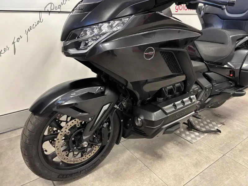 Honda GL 1800 Gold Wing Tour (2021 - 23) (8)