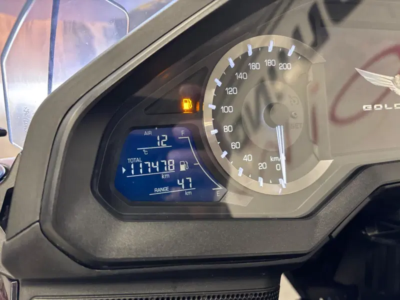 Honda GL 1800 Gold Wing Tour (2021 - 23) (12)