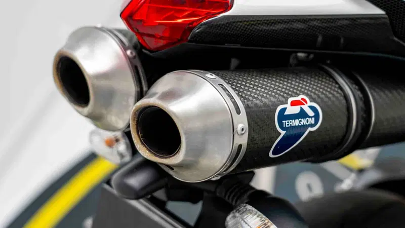 Ducati 1098 R Bayliss LE (2009 - 11) (15)