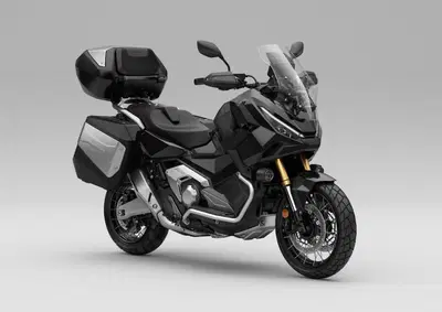 Honda X-ADV 750 Travel (2025 - 26) nuova