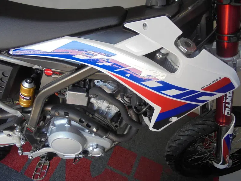 Fantic Motor Motard 125 M Casa 4t (2018) (4)