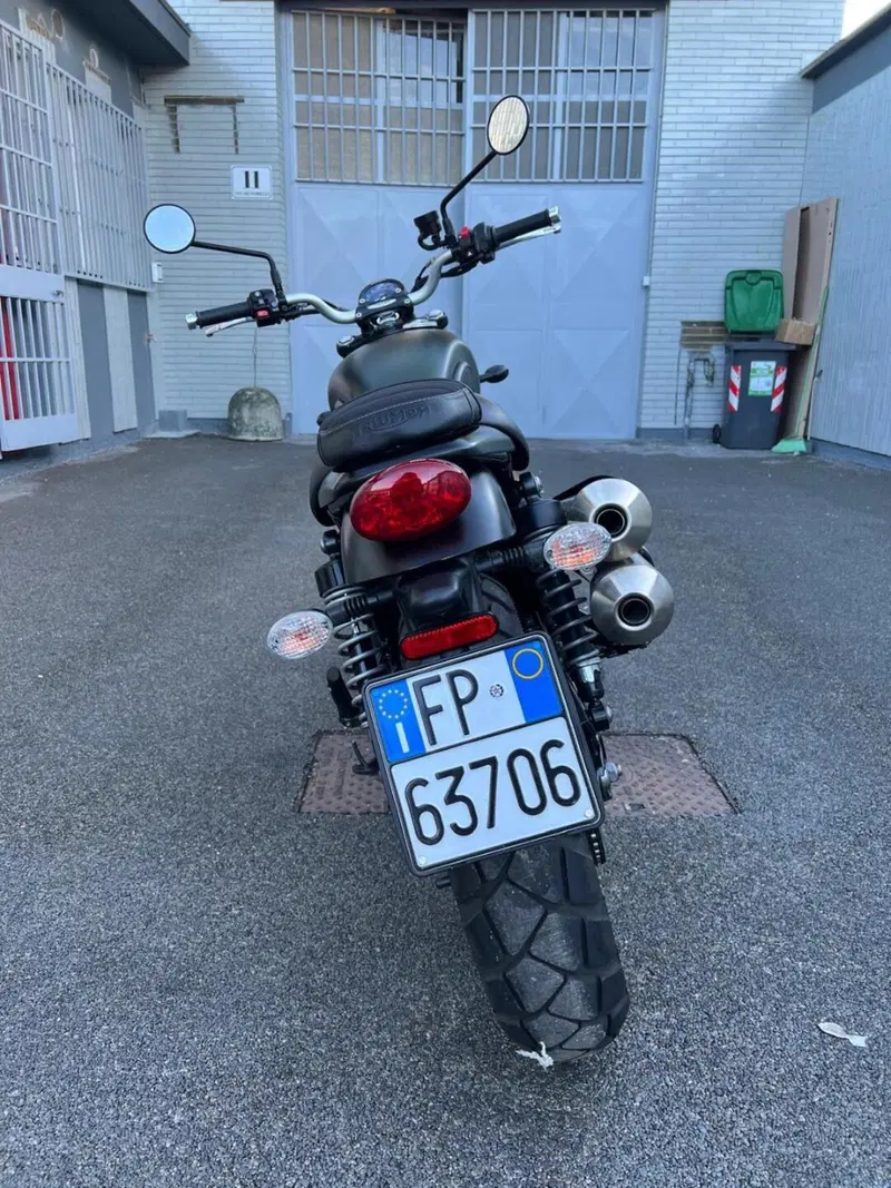 Triumph Scrambler 900 Icon Edition (2025 - 26) (4)