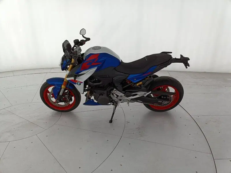 Bmw F 900 R (2025 - 26) (2)