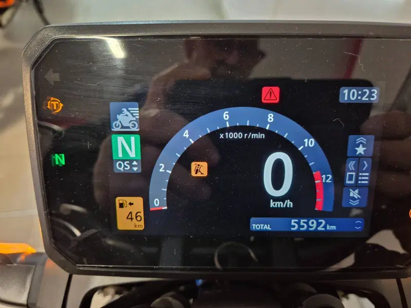 Honda CB 1000 Hornet SP (2025 - 26) (2)